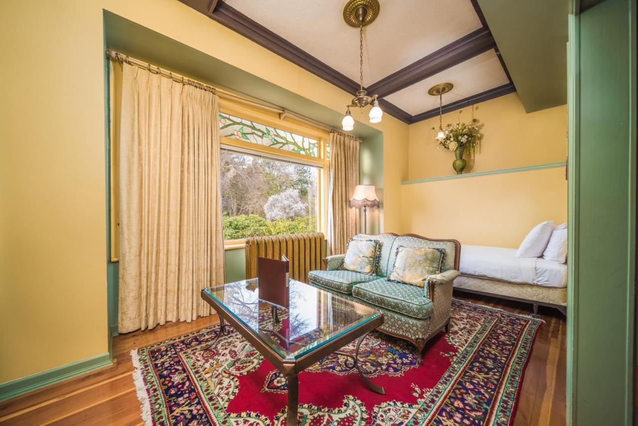 Dashwood Manor Seaside Bed & Breakfast Victoria Luaran gambar