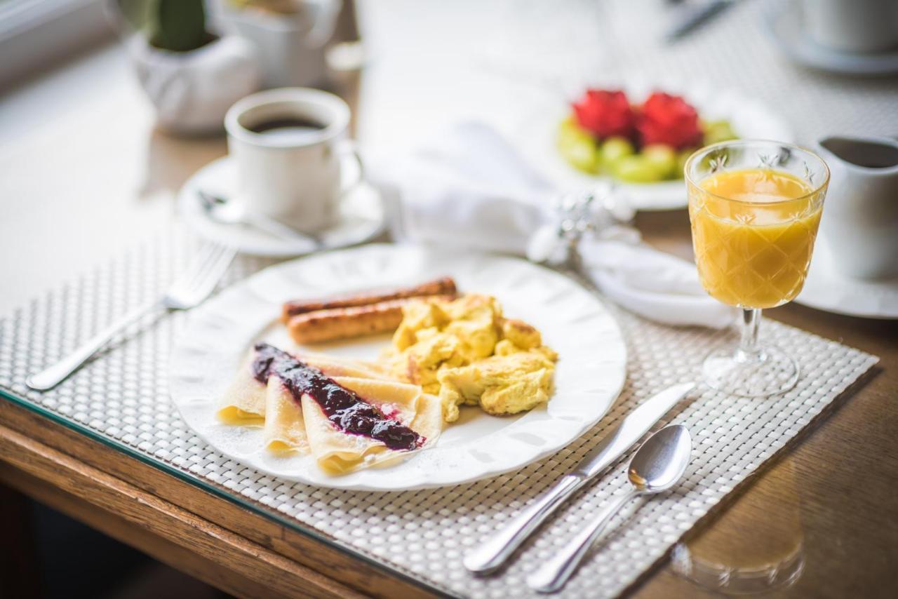 Dashwood Manor Seaside Bed & Breakfast Victoria Luaran gambar