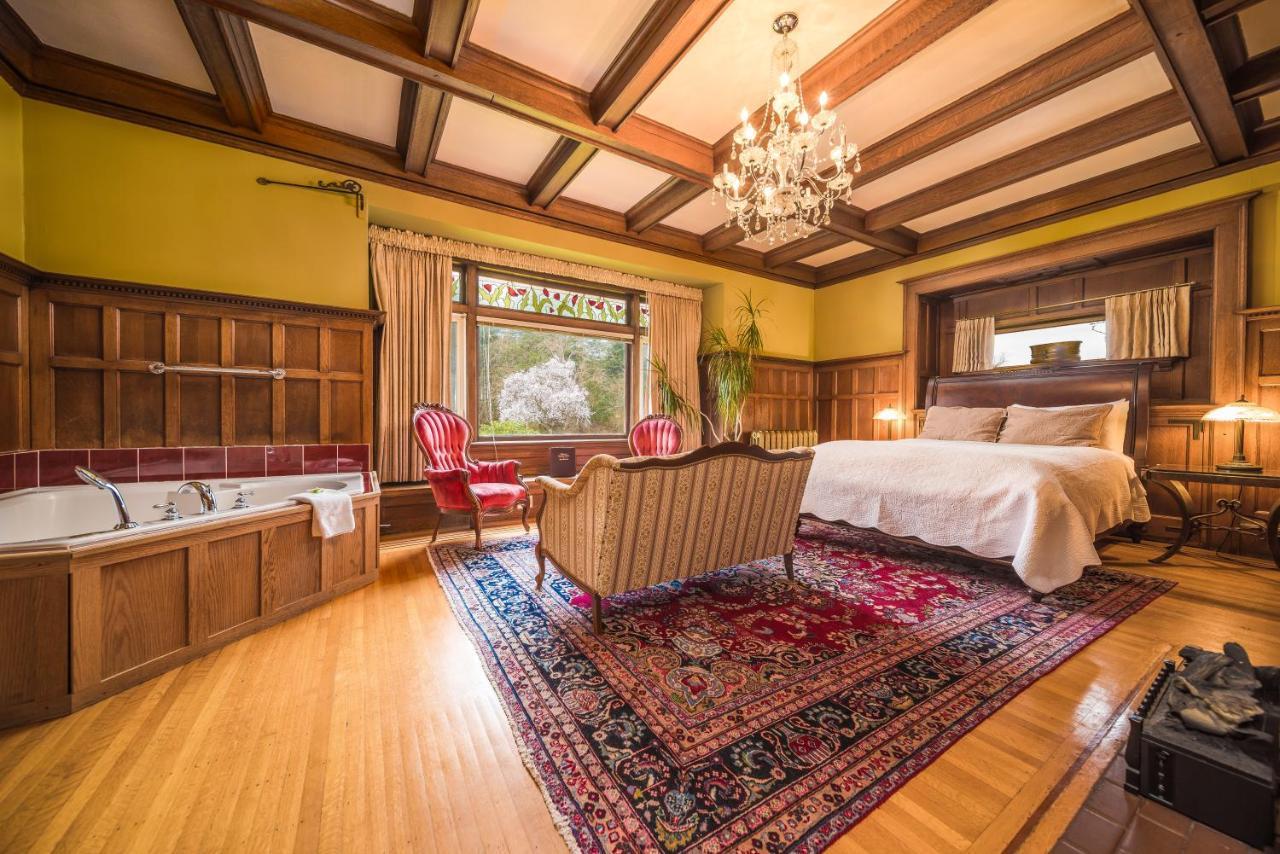Dashwood Manor Seaside Bed & Breakfast Victoria Luaran gambar