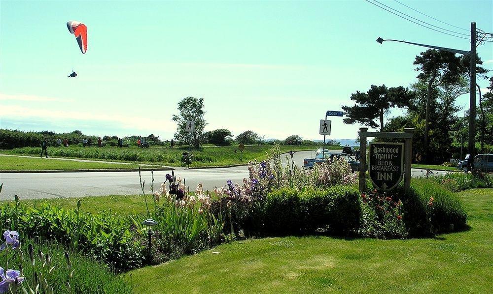 Dashwood Manor Seaside Bed & Breakfast Victoria Luaran gambar