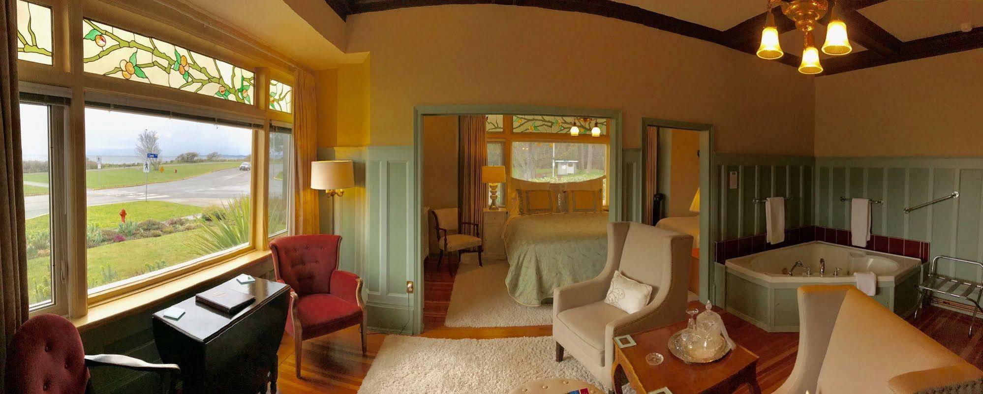Dashwood Manor Seaside Bed & Breakfast Victoria Luaran gambar