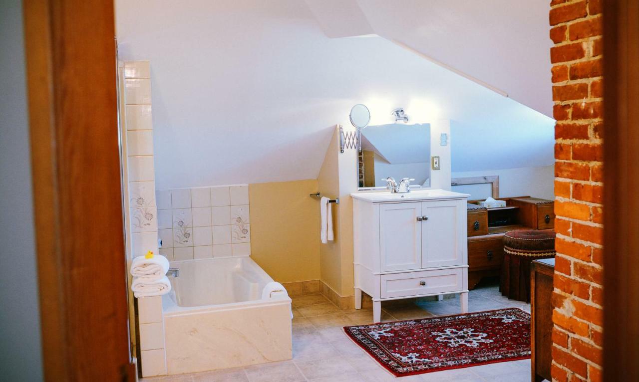 Dashwood Manor Seaside Bed & Breakfast Victoria Luaran gambar