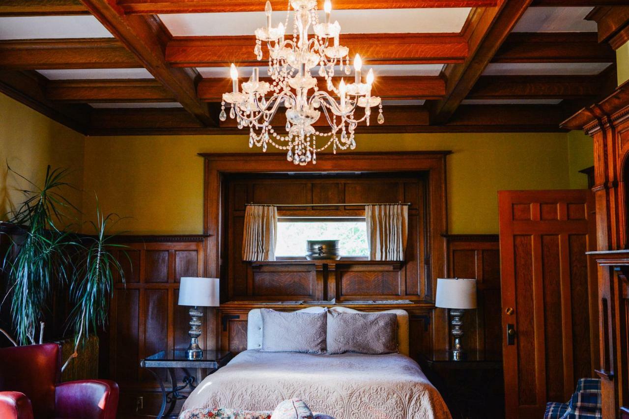 Dashwood Manor Seaside Bed & Breakfast Victoria Luaran gambar