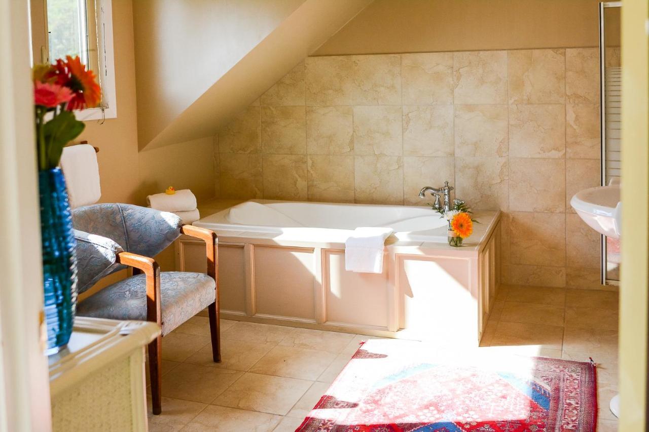 Dashwood Manor Seaside Bed & Breakfast Victoria Luaran gambar